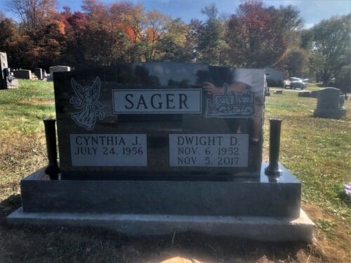 Sager, Dwight